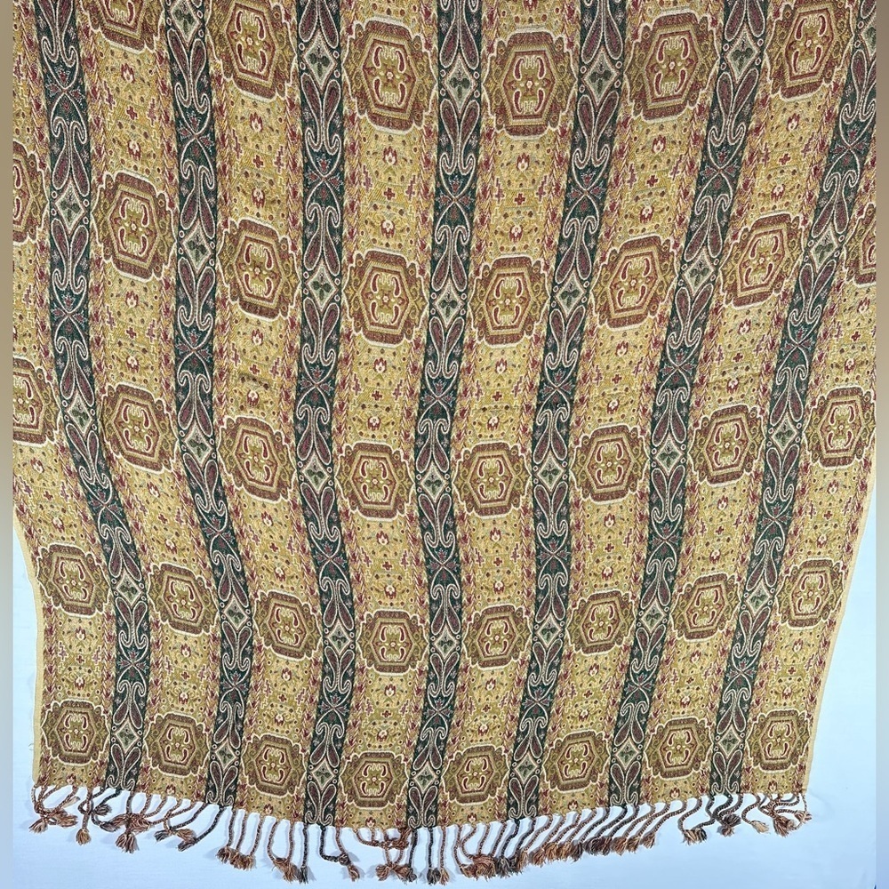 Woman’s Kar-A-Van Wrap Made In India RN 24515​​​​
